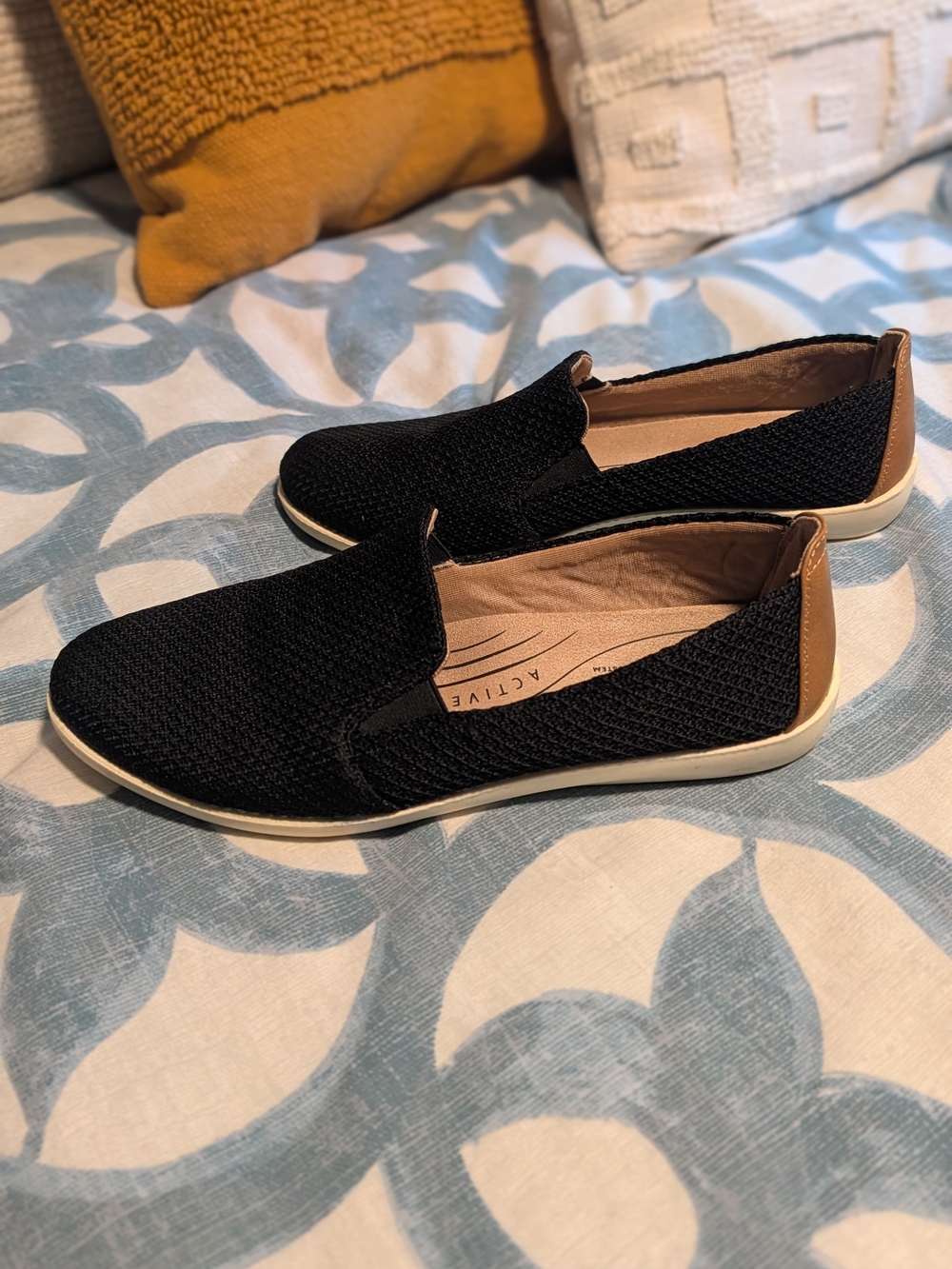 Life Stride Slip-Ons